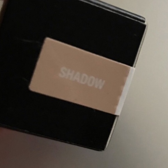 Anastasia Beverly Hills Shadow Stick Foundation - Picture 2 of 7